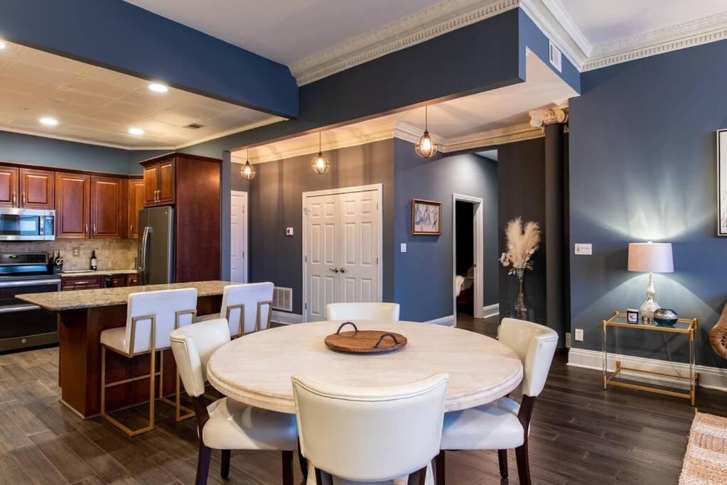 Downtown Sophistication/ Two Bedroom / Two Bath ลุยส์วิลล์ ภายนอก รูปภาพ