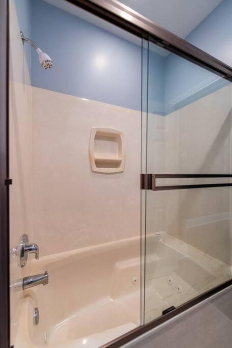 Downtown Sophistication/ Two Bedroom / Two Bath ลุยส์วิลล์ ภายนอก รูปภาพ