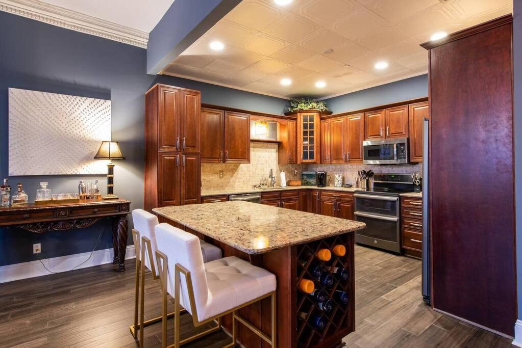 Downtown Sophistication/ Two Bedroom / Two Bath ลุยส์วิลล์ ภายนอก รูปภาพ
